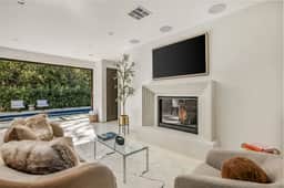 Laurel Canyon -  Architectural Modern Estate with Pool & Landscaped Garden - Image 3