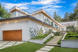 Laurel Canyon -  Architectural Modern Estate with Pool & Landscaped Garden - Image 4