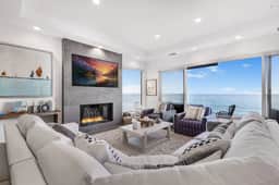 Escondido Escape - Modern Tri-level Mediterranean Beachfront Home - Image 3