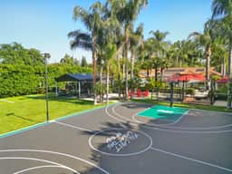 Erwin Estate - A Perfect Blend of Modern Elegance with Mid-Century Undertones - Image 2