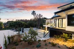 Sea Vista - Central Malibu Villa w/ Pool, Spa, & Ocean Views - Image 2