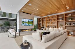 Hutton Modern - Architectural Masterpiece 5BD/8BA Private & Gated Oasis - Image 3