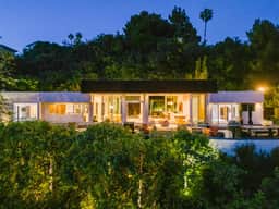 Zen Estate - Luxurious 5BR Beverly Hills Sanctuary with Pool & Canyon Views - Image 2