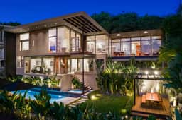 Waynecrest - A True Gem of Architectural Quality in Beverly Hills - Image 4