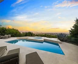 Glass Horizon - Exclusive Architectural Gem Overlooking LA’s Skyline - Image 2