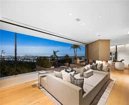 Glass Horizon - Exclusive Architectural Gem Overlooking LA’s Skyline - Image 3