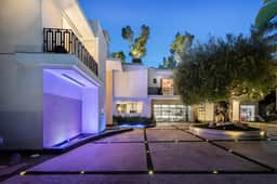 Alta Royale - Exquisite Designer Retreat Near Soho House & Rodeo Drive - Image 4