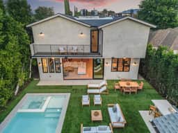 Kraft Villa - Luxury Living Redefined w/ Pool - Image 4