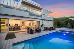 Colgate Vantage - The House of Views | Rooftop Deck & Hollywood Hills Vistas - Image 2