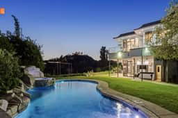 Belleview Estate - Grotto Pool, Guest House, Views - Image 2