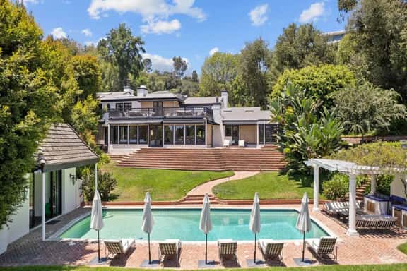 Fairway Pavilion: 5BR Bel Air Golf Course Estate - Image 1