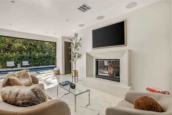 Laurel Canyon -  Architectural Modern Estate with Pool & Landscaped Garden - Image 3