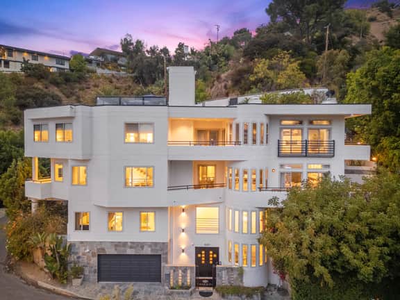Franklin Mediterranean Villa - Spectacular Estate with Panoramic Views of LA - Image 4