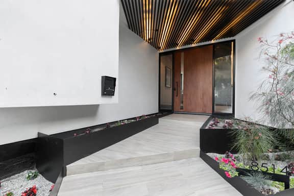 Franklin Modern - Hollywood Hills Estate with Theater, Pool, & Views - Image 4