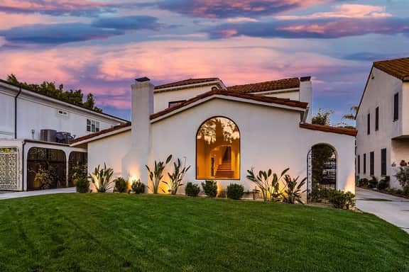 Bella Villa - Spanish Contemporary Villa Where Comfort Meets Luxury - Image 5