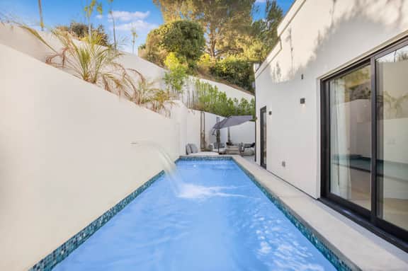 Belden Modern Villa - New Hollywood Hills Modern w/ Pool & City Views - Image 2
