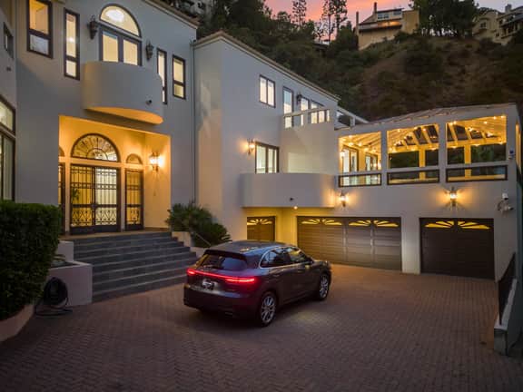 Anzio - Contemporary Bel Air Estate with Endless Amenities - Image 5