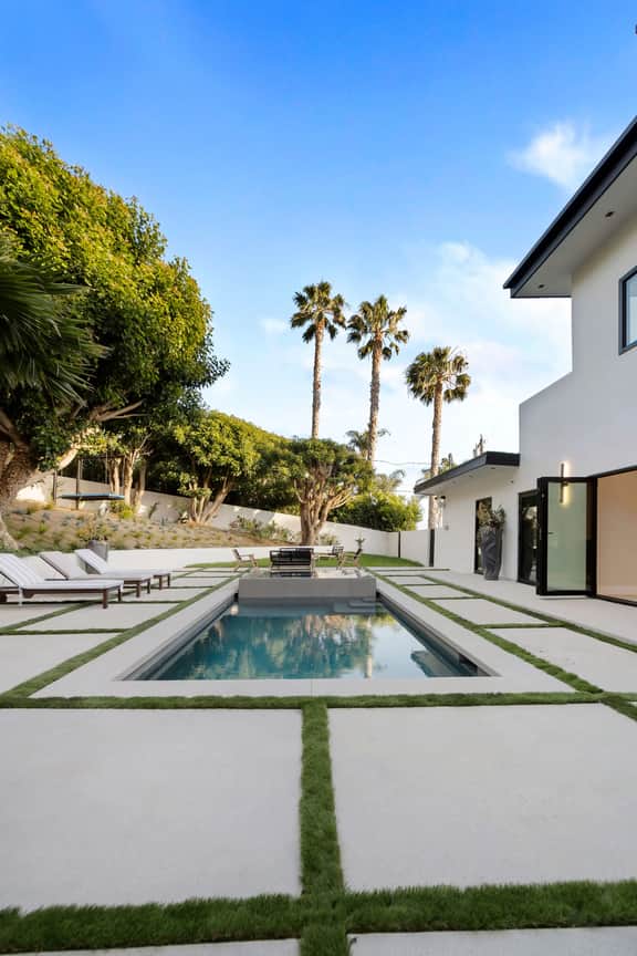 Sea Vista - Central Malibu Villa w/ Pool, Spa, & Ocean Views - Image 5