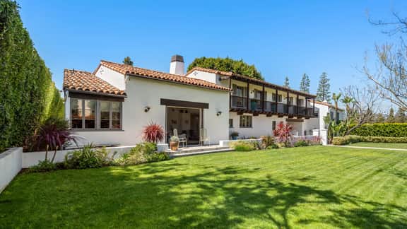 Howard Hughes Estate: Spanish Revival Gem w/ Pool, Wine Cellar & Guest House - Image 4
