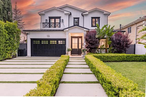 Otis Ave - Modern Farmhouse Retreat w/ Pool, Spa & Luxe Interiors - Image 4