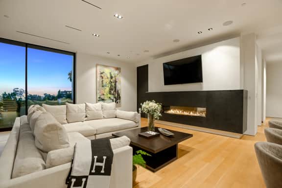 Belfast Estate - Mid-Century Meets Modern • Luxe Poolside Villa - Image 3