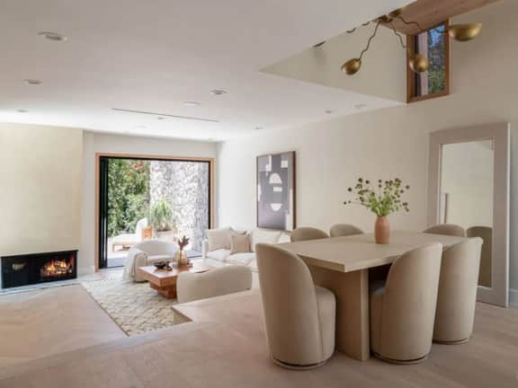 Oeste Avenue - Chic & Serene | Mid-Century Vibes - Image 4