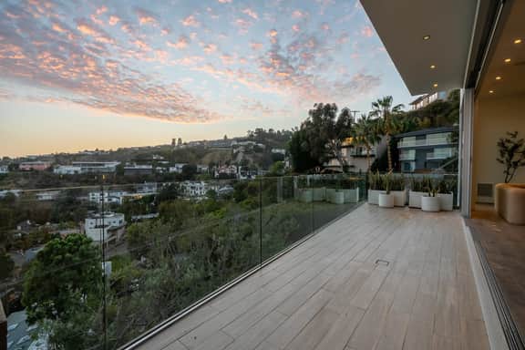 The Bird Nest - City Views Above Sunset Strip - Image 2