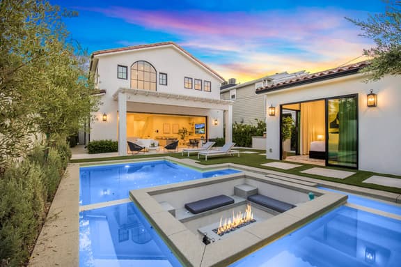 Villa Camellia - Charming 5 BR Home in the heart of Studio City - Image 1