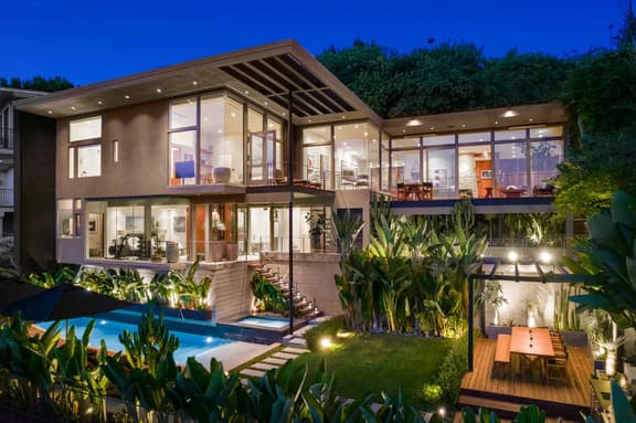 Waynecrest - A True Gem of Architectural Quality in Beverly Hills - Image 1