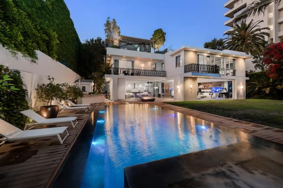 Alta Royale - Exquisite Designer Retreat Near Soho House & Rodeo Drive - Image 1