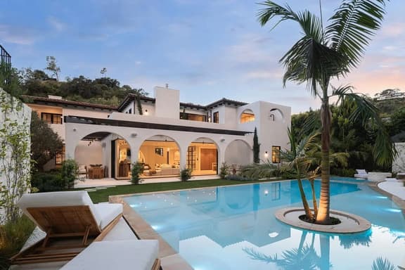Calista Oasis - Mykonos-Inspired Bel Air Retreat - Image 1